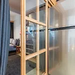 Apartmán Hospitals & Location & Price *