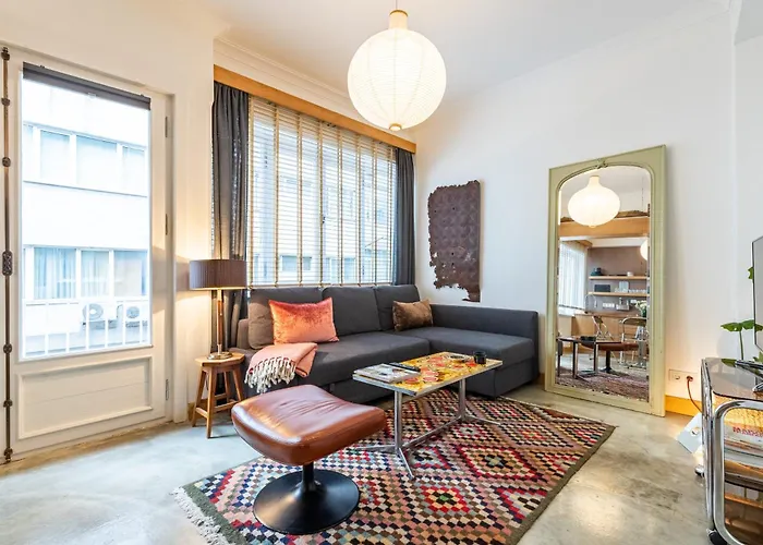 公寓 Hospitals & Location & Price *