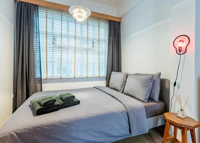 Hospitals & Location & Price 公寓